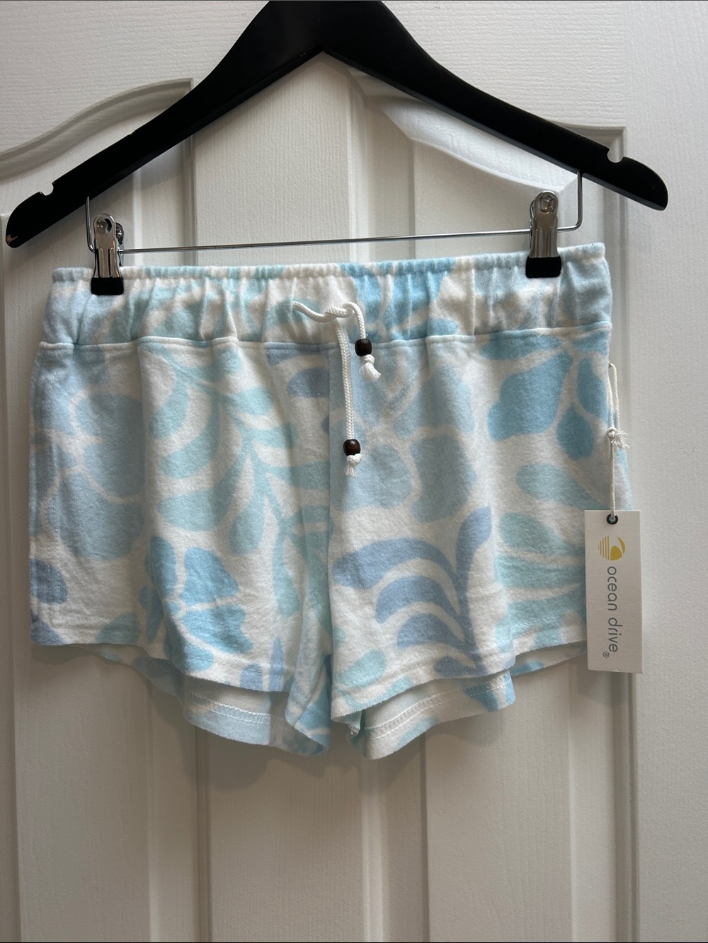 Ocean Drive Light Blue & White Abstract Athletic Shorts